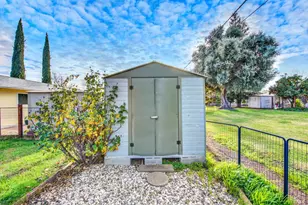 126 Olympic Cir, Vacaville, CA 95687 - Photo 57