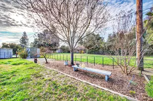 126 Olympic Cir, Vacaville, CA 95687 - Photo 51