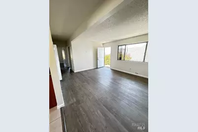 523 Branciforte Street, Vallejo, CA 94590 - Photo 13