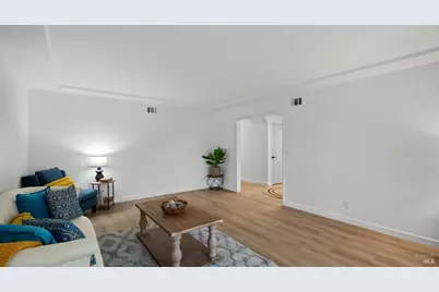 459 Meadowview Drive, Vacaville, CA 95688 - Photo 9