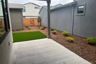 9133 Camino Colegio Rd, Rohnert Park, CA 94928 - Photo 11