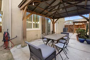 615 Sitka Dr, Vacaville, CA 95687 - Photo 29