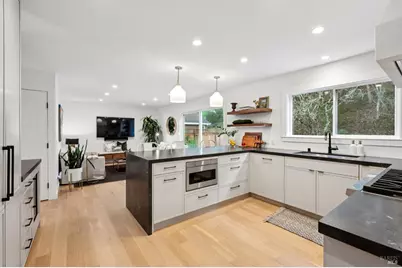 341 Fairway Drive, Novato, CA 94949 - Photo 11