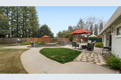 419 Trillick Court, Vacaville, CA 95688 - Photo 25