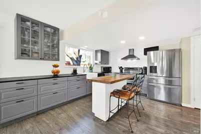 655 Marshall Court, Vacaville, CA 95687 - Photo 25