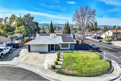 655 Marshall Court, Vacaville, CA 95687 - Photo 3