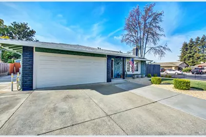 655 Marshall Court, Vacaville, CA 95687 - Photo 11