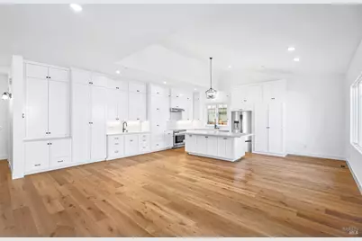 320 Cecile Court, Napa, CA 94558 - Photo 3