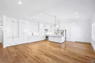 320 Cecile Ct, Napa, CA 94558 - Photo 3