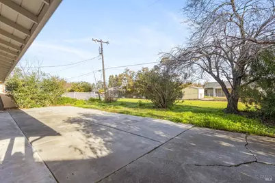 115 Isle Royale Circle, Vacaville, CA 95687 - Photo 27