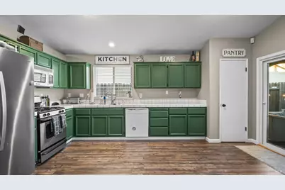 840 Green Drive, Dixon, CA 95620 - Photo 11