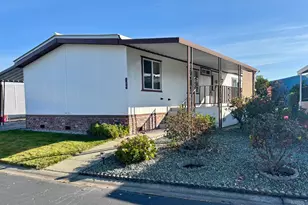 109 Estrella Dr, Santa Rosa, CA 95403 - Photo 1