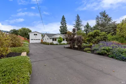 1044 4th Avenue, Napa, CA 94559 - Photo 3