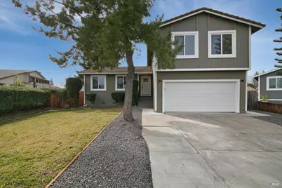106 Kerry Court, Vacaville, CA 95687 - Photo 3