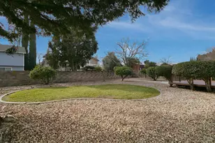 106 Kerry Ct, Vacaville, CA 95687 - Photo 35