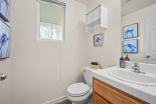 750 Harbor Park Dr, Suisun City, CA 94585 - Photo 23