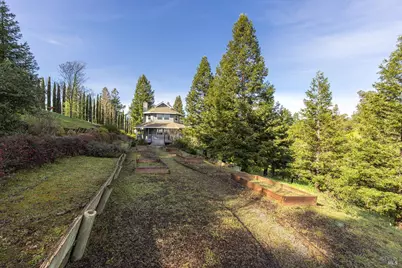 324 Burgundy Road, Healdsburg, CA 95448 - Photo 45