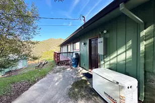 8411 Hwy 175 Hwy, Hopland, CA 95449 - Photo 29