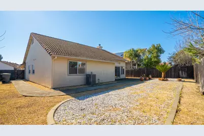 954 Iron Drive, Vacaville, CA 95687 - Photo 35