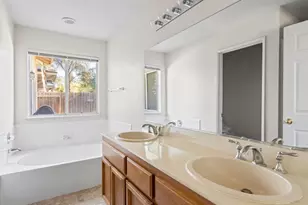 954 Iron Dr, Vacaville, CA 95687 - Photo 31