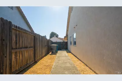 954 Iron Drive, Vacaville, CA 95687 - Photo 37