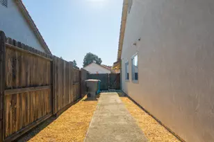 954 Iron Dr, Vacaville, CA 95687 - Photo 37