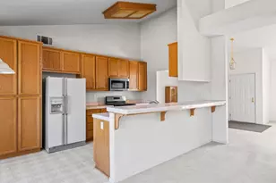 954 Iron Dr, Vacaville, CA 95687 - Photo 13