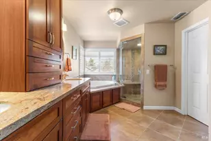 2573 Greenvale Ln, Santa Rosa, CA 95401 - Photo 37