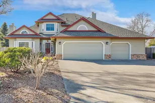 2573 Greenvale Ln, Santa Rosa, CA 95401 - Photo 1