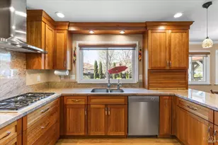 2573 Greenvale Ln, Santa Rosa, CA 95401 - Photo 21