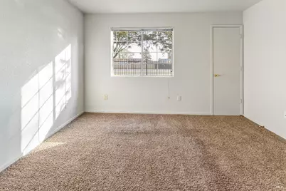 2001 Eastwood Drive #11, Vacaville, CA 95687 - Photo 19