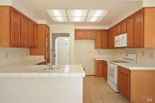 517 Britannia Dr, Vallejo, CA 94591 - Photo 17