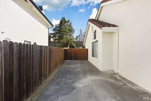 517 Britannia Dr, Vallejo, CA 94591 - Photo 3