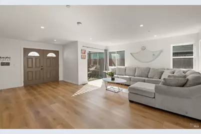 1642 Dune Point Court, Discovery Bay, CA 94505 - Photo 9