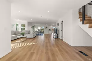 1642 Dune Point Ct, Discovery Bay, CA 94505 - Photo 7