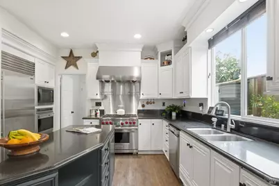 670 Hubbs Court, Benicia, CA 94510 - Photo 17