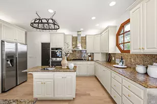 735 Johnson St, Healdsburg, CA 95448 - Photo 23