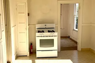 618 E St, Petaluma, CA 94952 - Photo 7