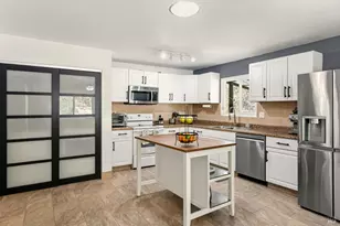 185 Grace Ct, Cloverdale, CA 95425 - Photo 21