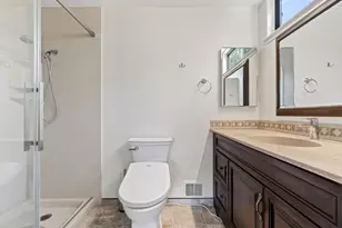 7153 Oak Leaf Dr, Santa Rosa, CA 95409 - Photo 17