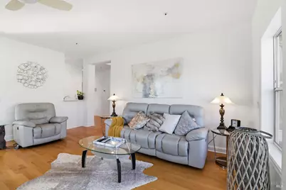 39 Erica Court, Novato, CA 94947 - Photo 15