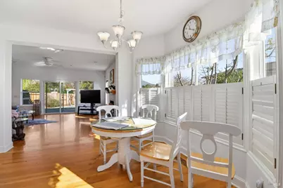 39 Erica Court, Novato, CA 94947 - Photo 17