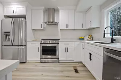 450 Nut Tree Road, Vacaville, CA 95687 - Photo 9