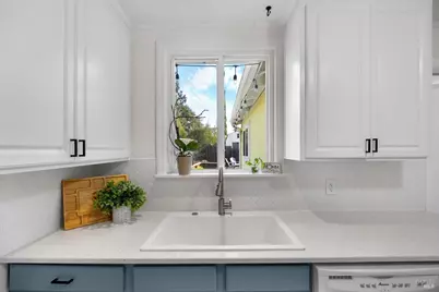 59 La Cruz Avenue, Benicia, CA 94510 - Photo 13