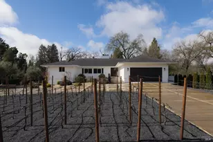 201 Silverado Trail, Saint Helena, CA 94574 - Photo 3