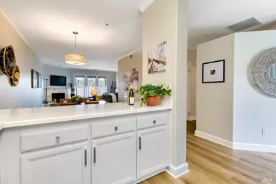 1587 S Novato Boulevard #308, Novato, CA 94947 - Photo 5