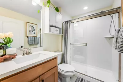 2668 Franz Kafka Avenue, Santa Rosa, CA 95404 - Photo 11