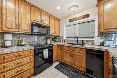 5740 Sunrise Drive, Lower Lake, CA 95457 - Photo 15