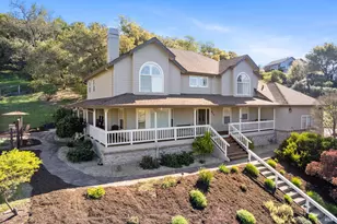 810 Revel Rd, Healdsburg, CA 95448 - Photo 3