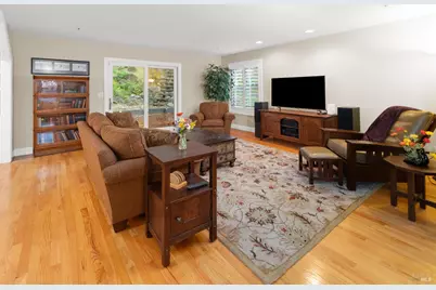 810 Revel Road, Healdsburg, CA 95448 - Photo 23